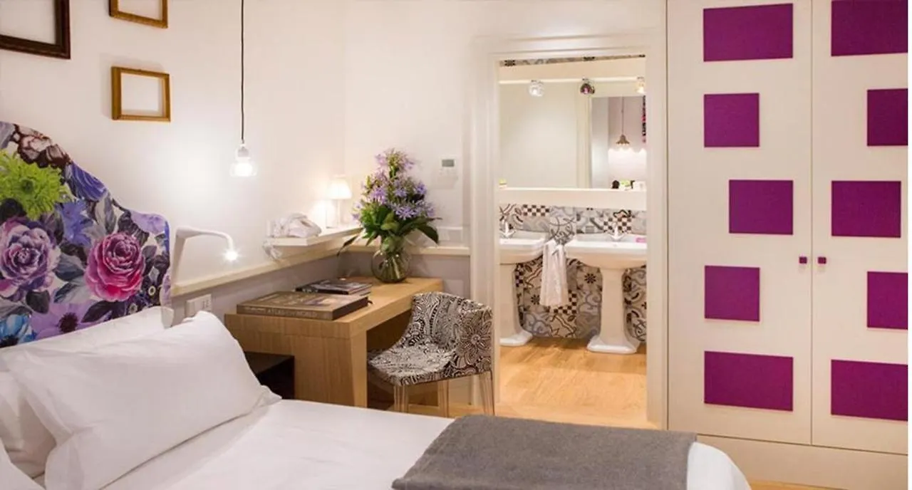 Cinque Rooms Verona Itália